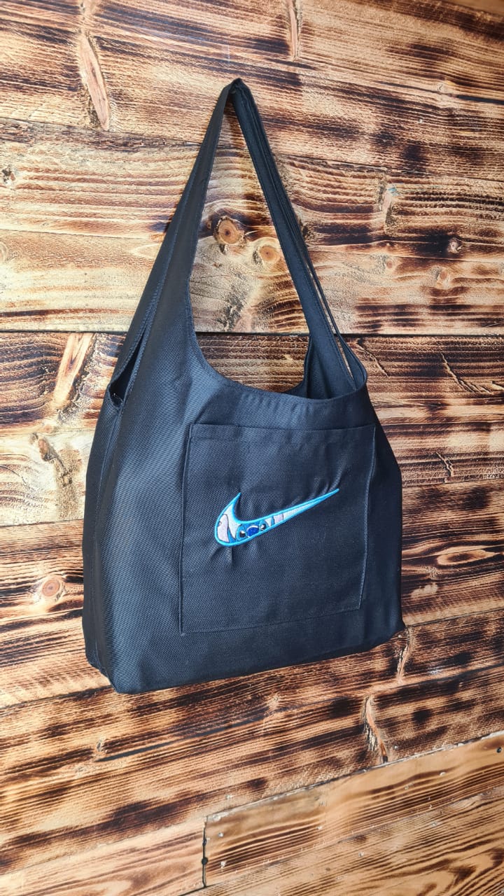 Totebag japonais noir brodé NIKE STITCH